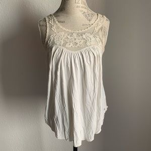 Women’s American Eagle shirt